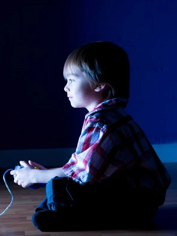 El efecto negativo de los videojuegos violentos en los niños