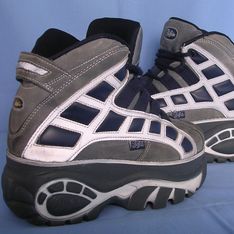 Vi ricordate le scarpe Buffalo degli anni '90? Sono tornate!
