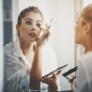 Cosméticos y maquillaje: ¿marcas conocidas o marcas blancas?