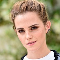 Emma Watson présente un livre et tout le monde ne parle que.... de ses cheveux (photos)