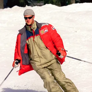 Michael Schumacher, permanece en "situación crítica" y su vida corre peligro