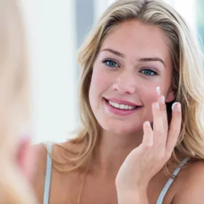 Crema antiedad Revitalift Cicacrem de L'Oréal Paris: las opiniones de nuestras expertas