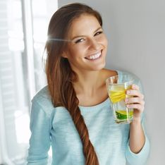 Acqua e limone: ecco 5 buoni motivi per non farne più a meno!