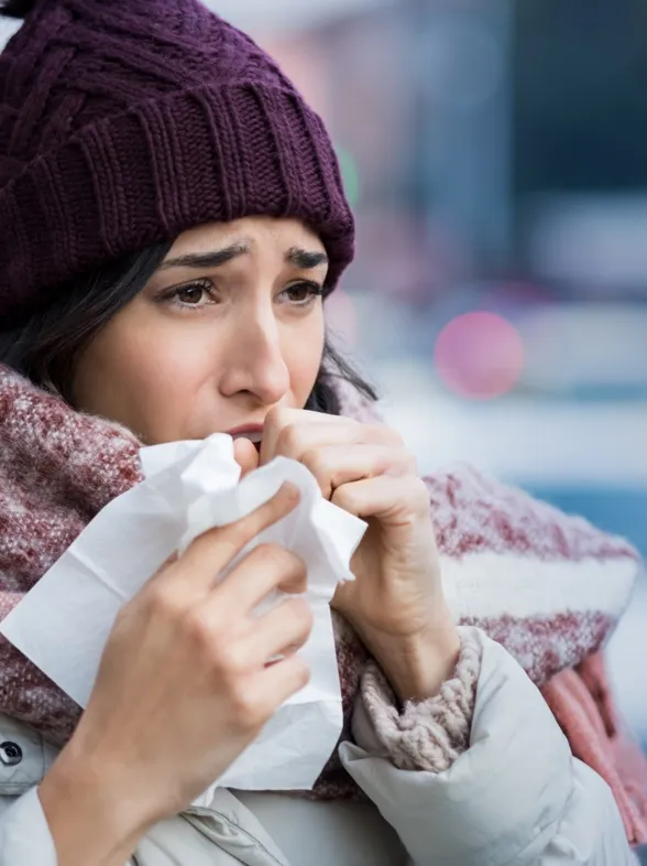 Tos seca, irritación de garganta, mocos: ¿cómo se cura el resfriado?