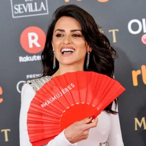 Penélope Cruz critica el machismo de los cuentos