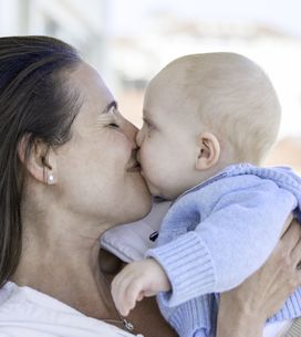 Embrasser son enfant sur la bouche est plus dangereux qu'on ne le croit