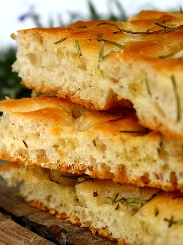 Cómo hacer la mejor focaccia en 6 sencillos pasos