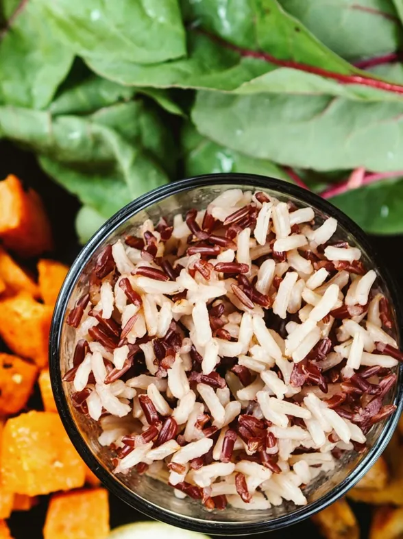 7 alimentos imprescindibles en tu dieta que además te llenarán