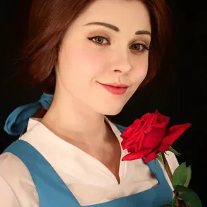 Esta chica consigue transformarse en diferentes personajes, ¡y nosotras alucinamos!