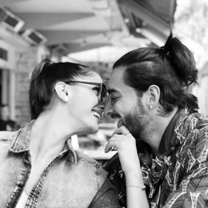 Maluma y la modelo Natalia Barulích confirman su noviazgo