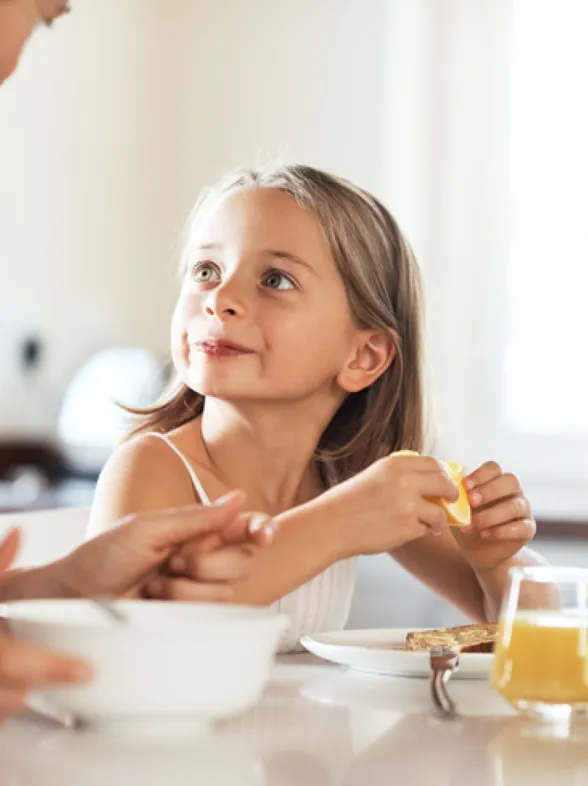 Alimentación infantil: consejos para que tu hijo tenga una dieta balanceada