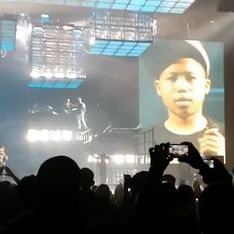 Jay-Z : Il réalise le rêve d’un enfant en le faisant monter sur scène pendant son concert (Vidéo)