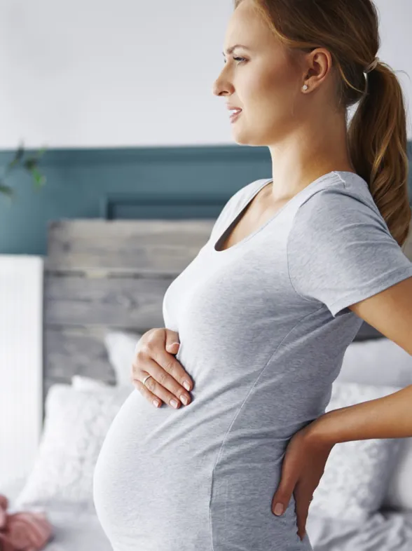 La lumbalgia durante el embarazo: una molestia que se puede prevenir