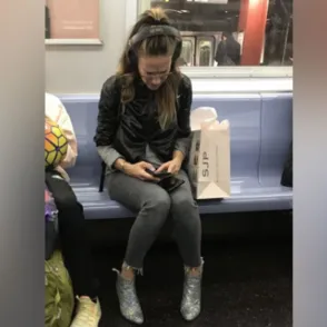 Los famosos que viajan en metro como todos nosotros