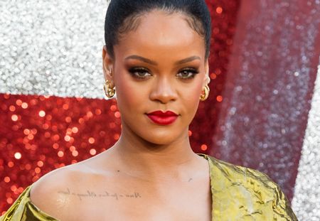 Rihanna, plus sexy que jamais sur le tapis rouge de Ocean's 8 (Photos)