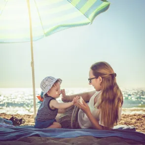 Cómo prevenir quemaduras en tu bebé: consejos para cuidar su piel