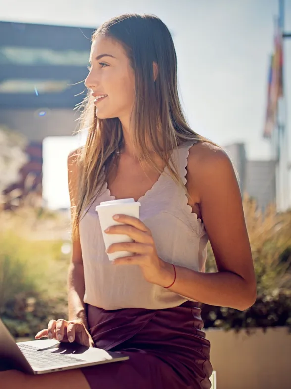 5 tips para elaborar tus looks de trabajo en verano