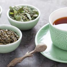 Look Younger, Lose Weight & Relax: The 12 Surprising Health Benefits Of Green Tea
