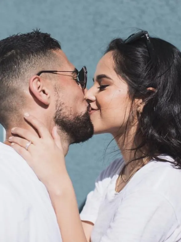 Así es Sebastian Lletget, el guapísimo novio de Becky G
