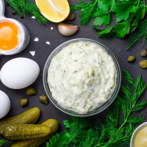 ¿Cómo hacer salsa tártara? Las recetas más sabrosas y cremosas
