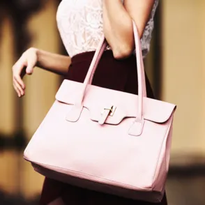 15 bolsos de marca por menos de 150 euros