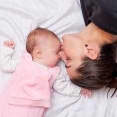Baby-Andenken: Was du behalten solltest und was du getrost wegwerfen kannst!