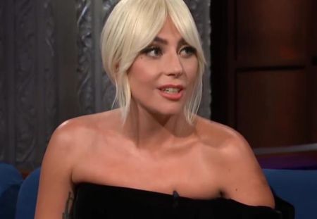 Lady Gaga fait un discours puissant sur le traumatisme de l'agression sexuelle