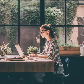 8 artículos necesarios para una oficina funcional y trendy