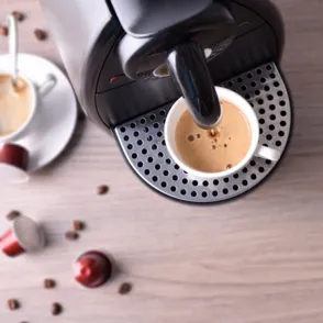 ¿Buscas una cafetera de cápsulas? Aquí tienes las mejores en oferta