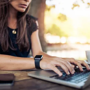 Descubre los mejores smartwatches del momento y ¡ponte en forma!