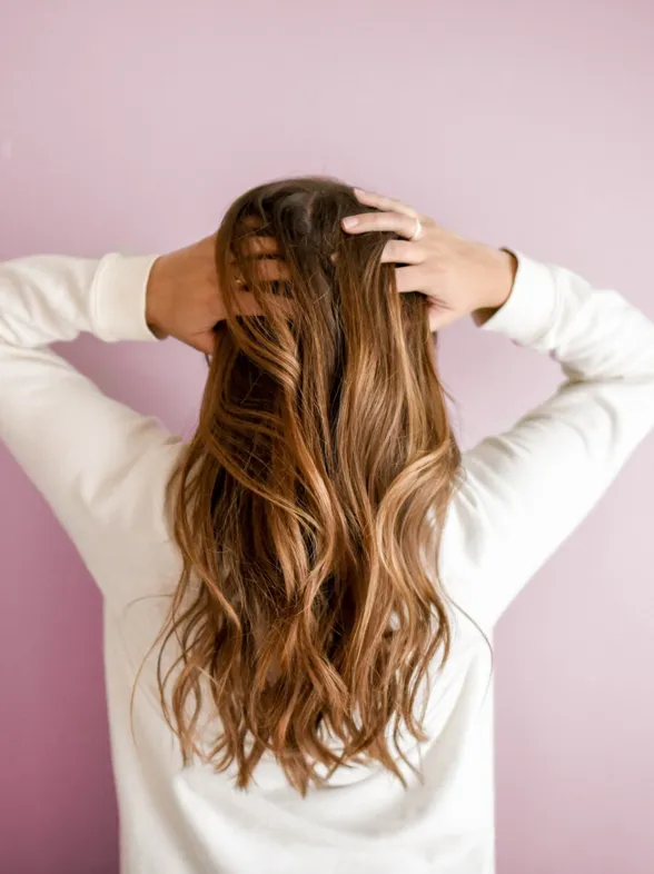 ¿Le das a tu pelo la hidratación que necesita?