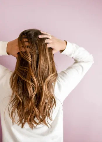 Aceite de ricino: el mejor aliado para fortalecer tu pelo