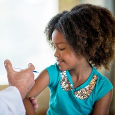 De plus en plus d’enfants cherchent à se faire vacciner dans le dos de leurs parents