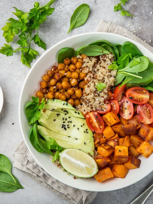¿Vas a optar por una dieta vegana? Sigue estos consejos para conseguirlo