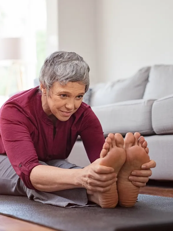 Consejos para cuidar los pies de los más mayores