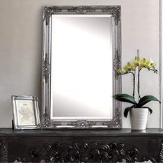 5 specchi originali per decorare un bel muro