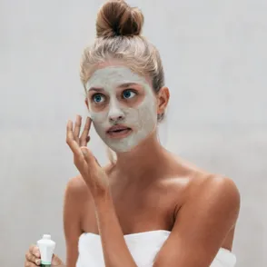 Mascarillas faciales: mucho más que limpieza e hidratación en tu rostro