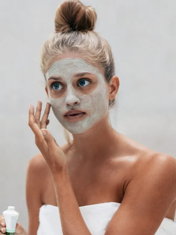 Mascarillas faciales: mucho más que limpieza e hidratación en tu rostro