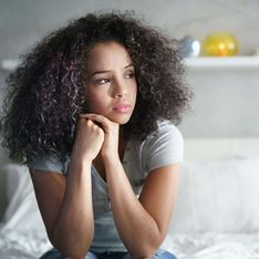 Flujo vaginal marrón: por qué puedes tenerlo antes y después de la menstruación