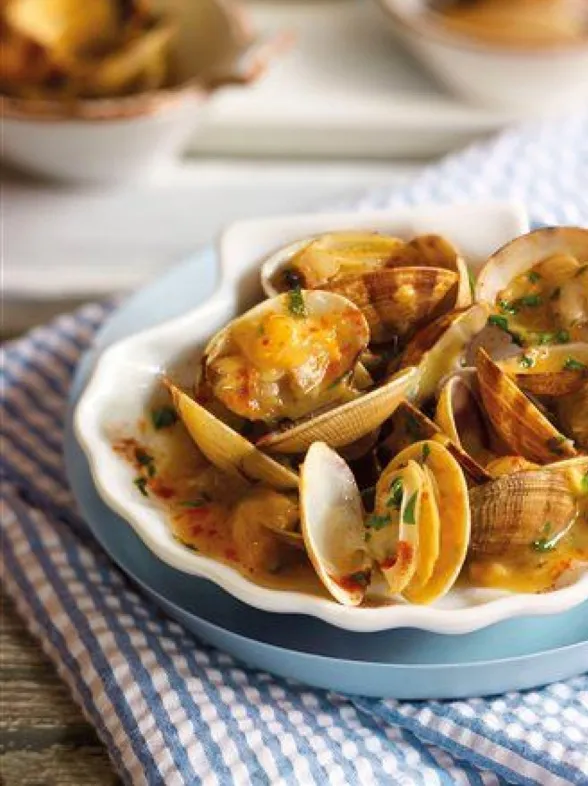 Almejas a la marinera: la receta tradicional paso a paso