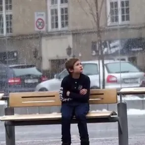 ¿Qué harías si ves a un niño en la calle tiritando de frío?