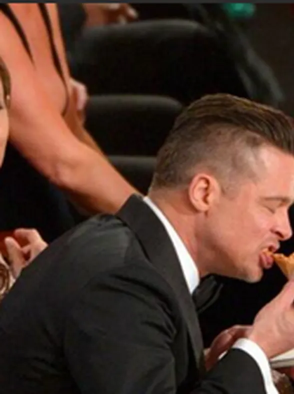 Ellen DeGeneres Orders Hollywood Stars Pizza, And It Is Amazing