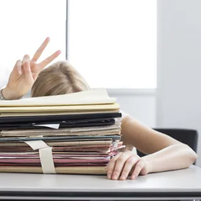 Arrive First? Leave Last? 15 Work Worries You NEED To Stop Now