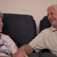 Alzheimer : Cet homme nous montre que l’amour est plus fort que la maladie (video)