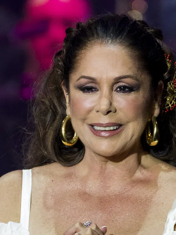 Supervivientes: ¡Arde Honduras! Pantoja 'enchochada' y Violeta... ¿Embarazada?