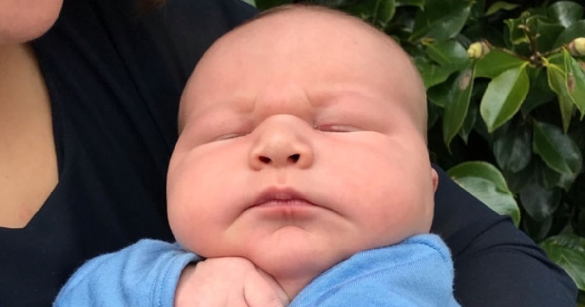 Une maman donne naissance à un bébé de 5 kilos (vidéo)