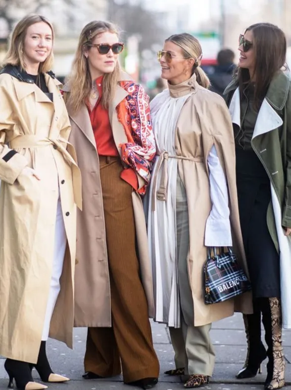 Cómo combinar la gabardina: tips para llevar la tendencia de la temporada