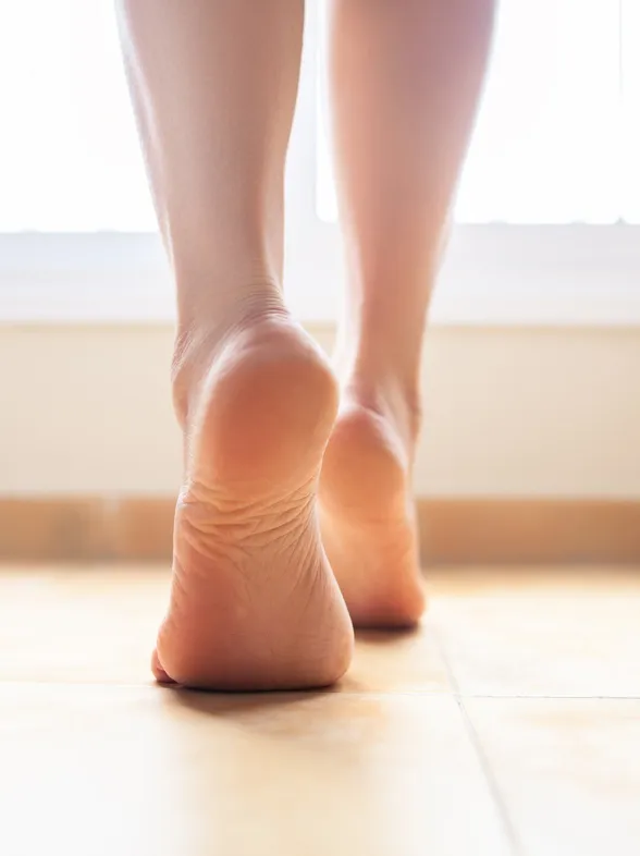 ¿Sabes cómo fortalecer tus pies? 5 ejercicios para conseguirlo