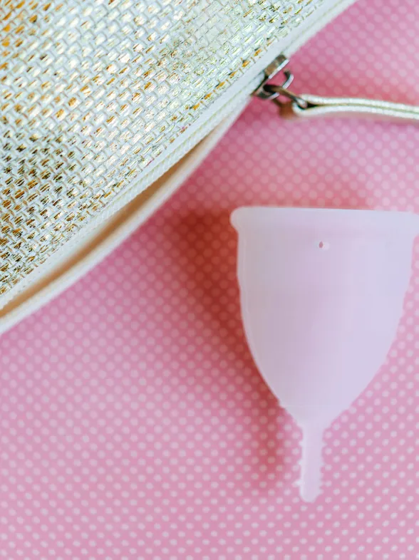 La copa menstrual, un invento revolucionario con más historia de lo que crees