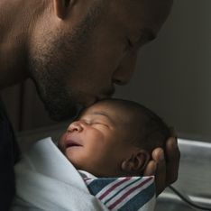 Le congé paternité des papas de bébés hospitalisés allongé de 30 jours